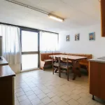 Residence Speedy Lovely Suites - 9 Appartamenti Fino A 52 Ospiti - Fiumicino Airport