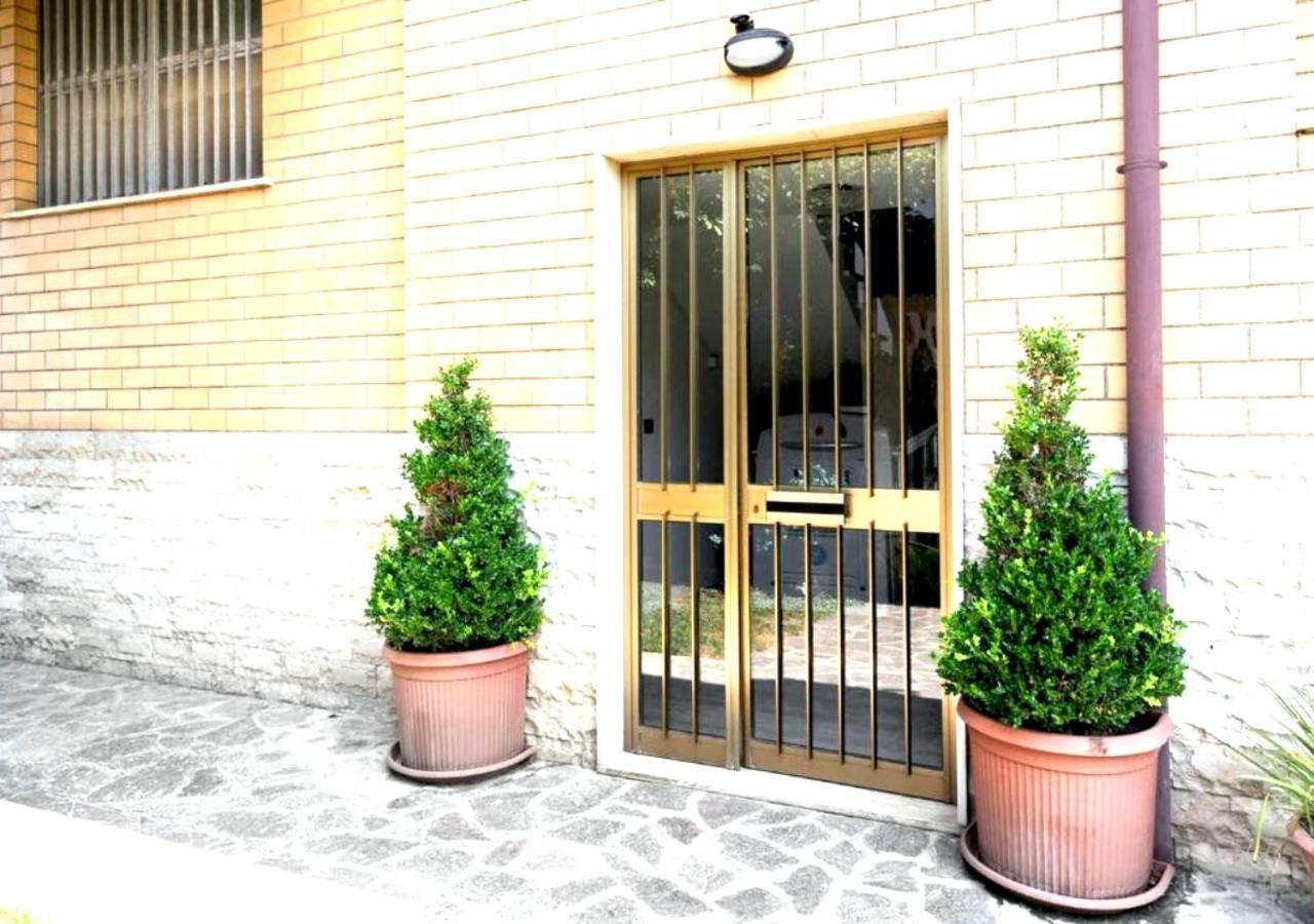 Residence Speedy Lovely Suites - 9 Appartamenti Fino A 52 Ospiti - Fiumicino Airport Fiumicino